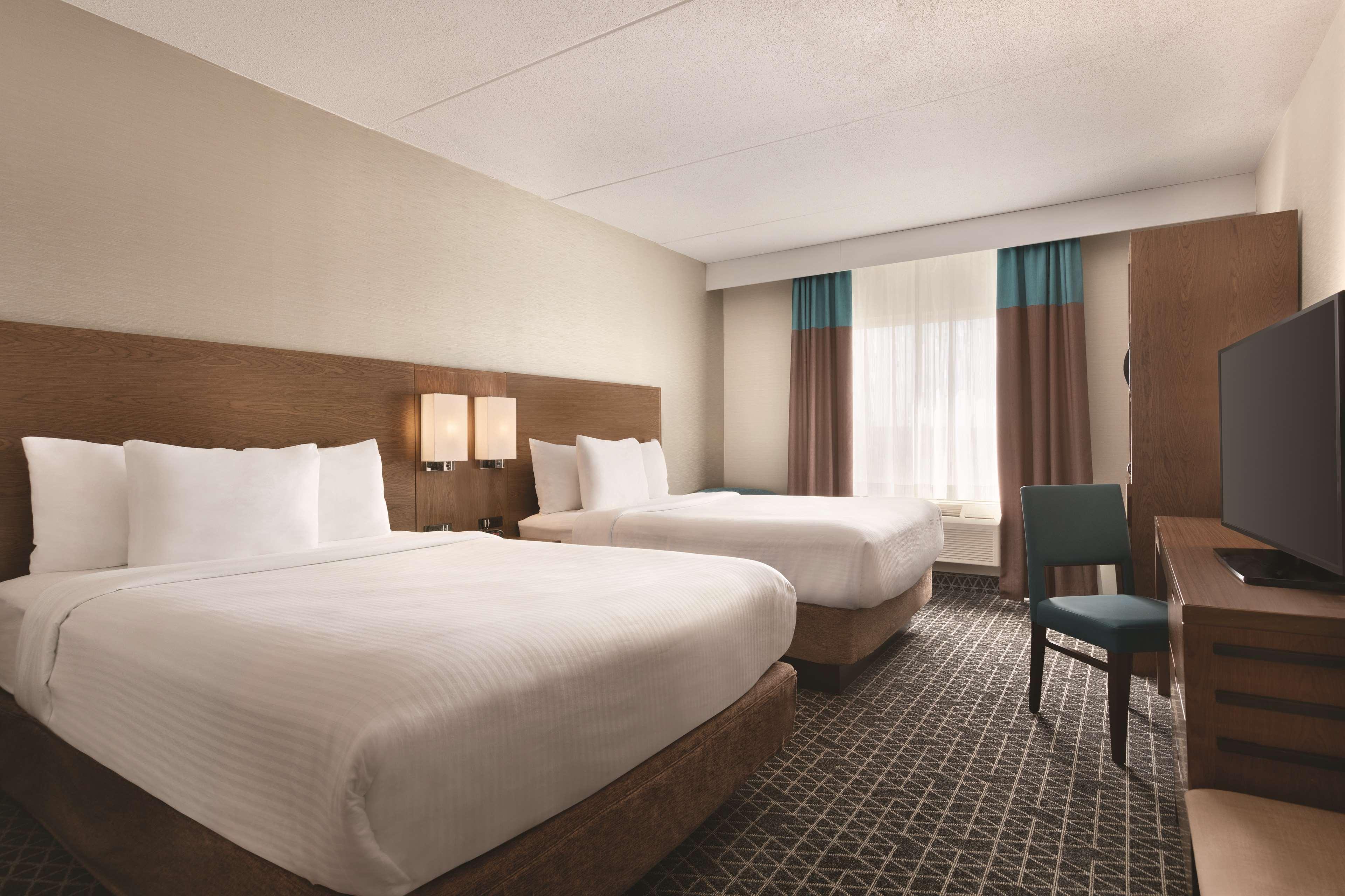 Park Inn By Radisson Brampton, On Eksteriør billede