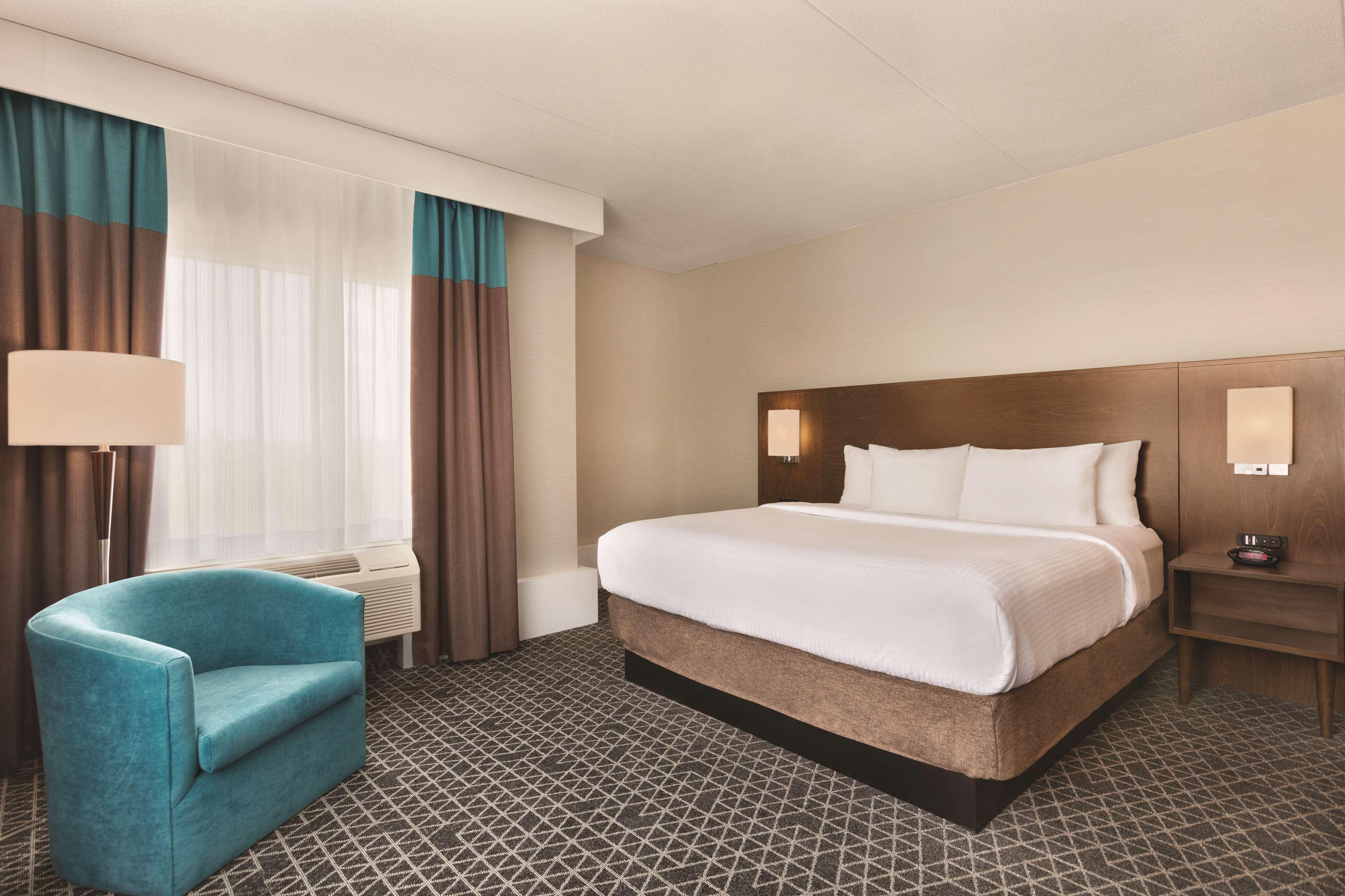 Park Inn By Radisson Brampton, On Eksteriør billede