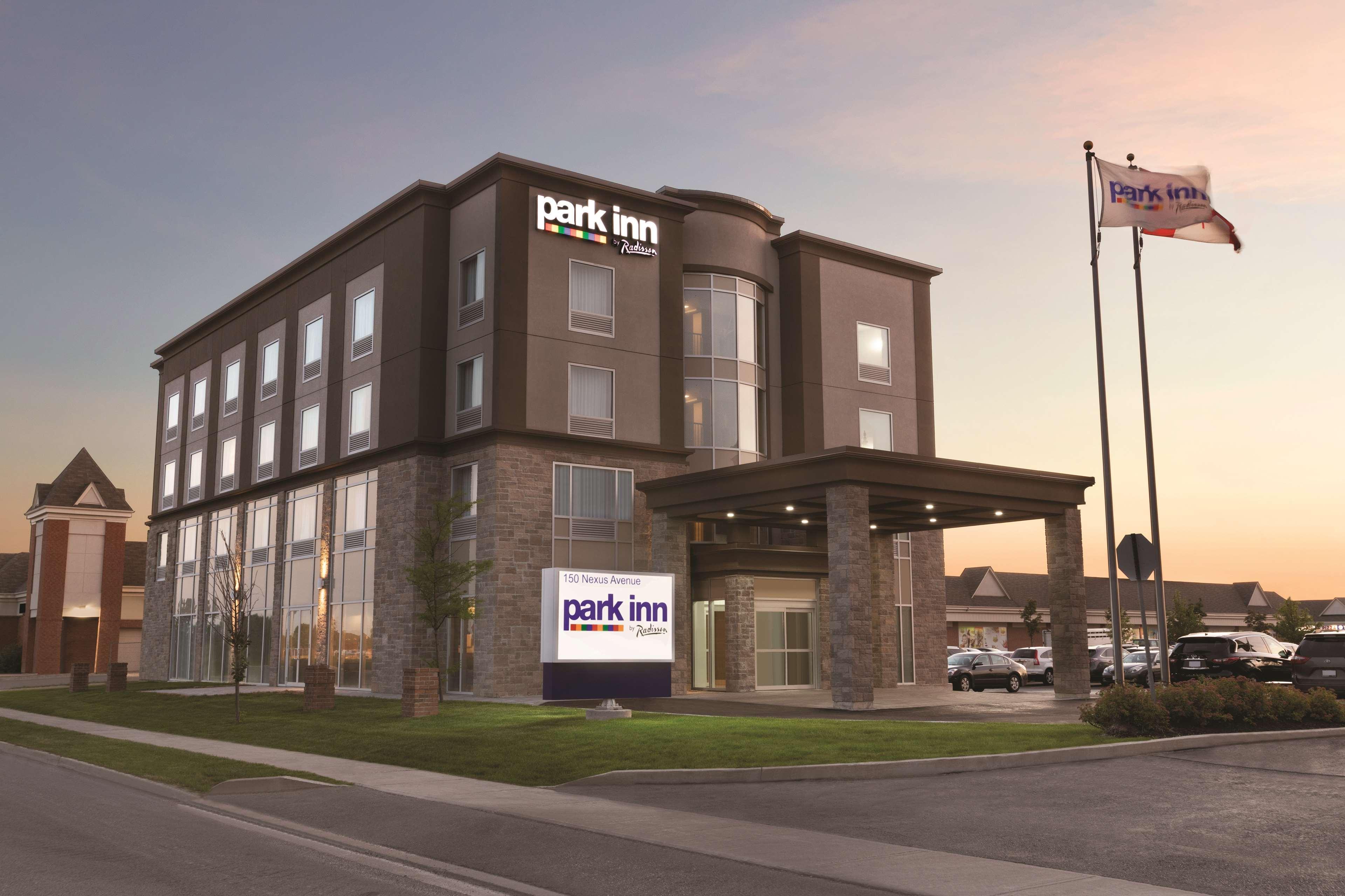 Park Inn By Radisson Brampton, On Eksteriør billede