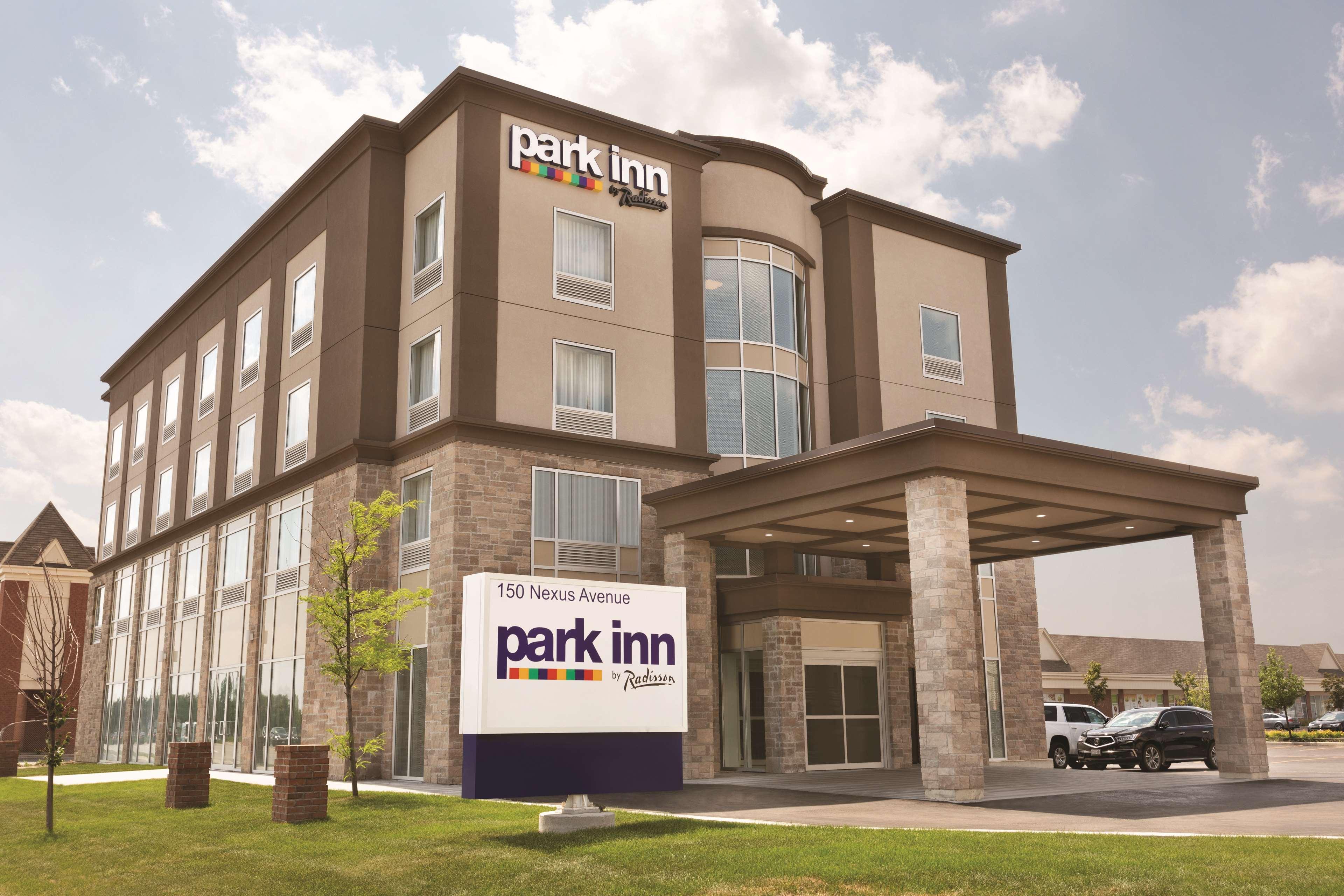Park Inn By Radisson Brampton, On Eksteriør billede